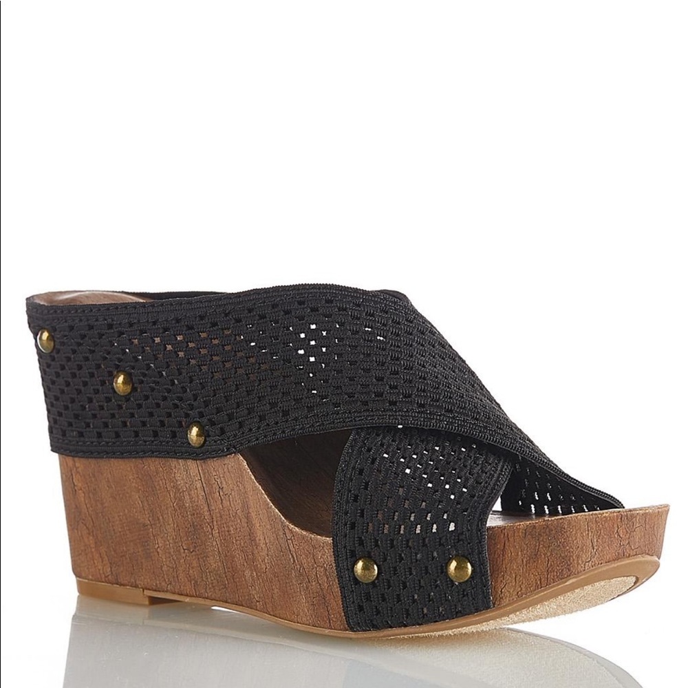 Stretch Crossband Wedges